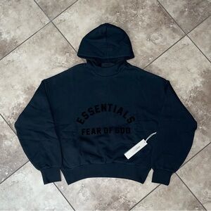 Fear of God Essentials Arch
Logo Hoodie Jet Black Size XXS